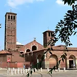 Sant\'Ambrogio Historic Apartment - In Front Of Cattolica
